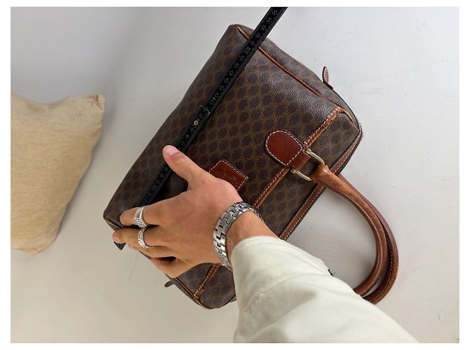 Edge Céline Vintage Celine Macadam Canvas Boston Bag Braun Gold Beige - Ansicht 10