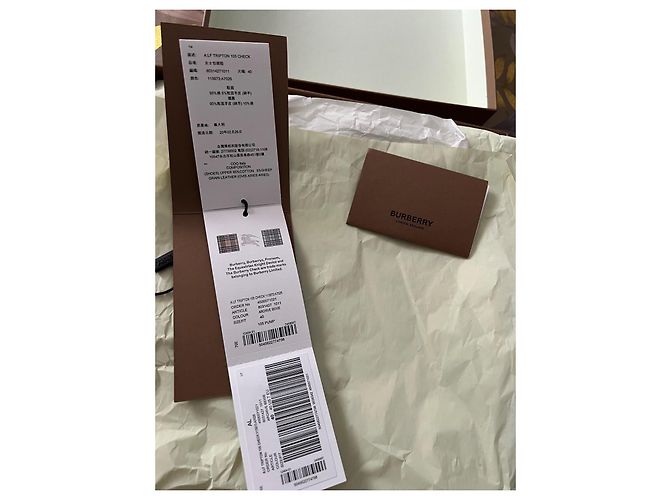 Burberry Check Pumps aus Canvas Schwarz Weiß Rot Beige - Ansicht 10