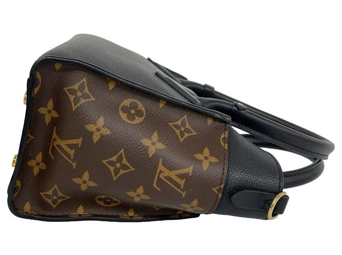 Borsa Louis Vuitton On My Side PM Monogram Marrone Nero - vista 6
