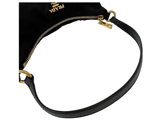 Saffiano Mini borsa/pouch Prada in nero - vista 4
