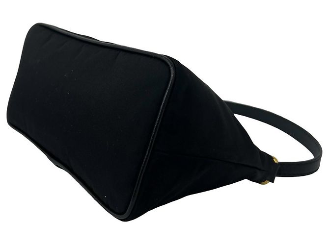 Saffiano Mini borsa/pouch Prada in nero - vista 8