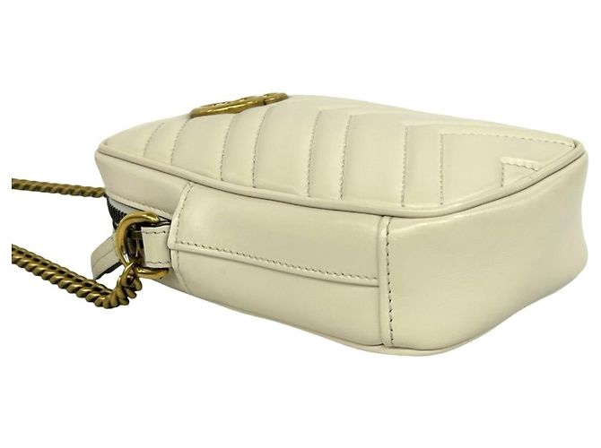 Borsa a tracolla mini/pouch Gucci GG Marmont in pelle con logo e catena Bianco - vista 6