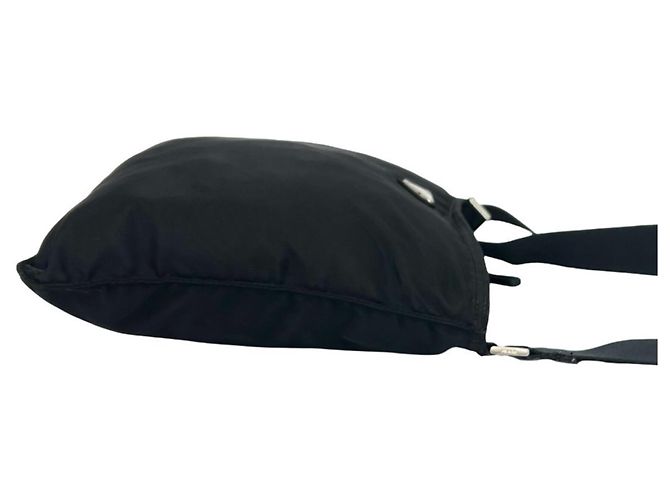 Borsa a tracolla in nylon con logo triangolare Prada Nero - vista 6