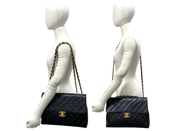 Timeless Borsa a tracolla Chanel Matelassé Coco Mark in pelle di agnello Nero - vista 2