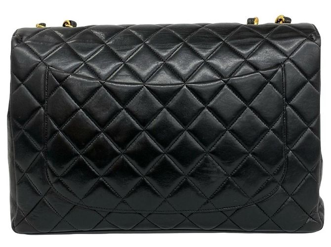 Timeless Borsa a tracolla Chanel Matelassé Coco Mark in pelle di agnello Nero - vista 3