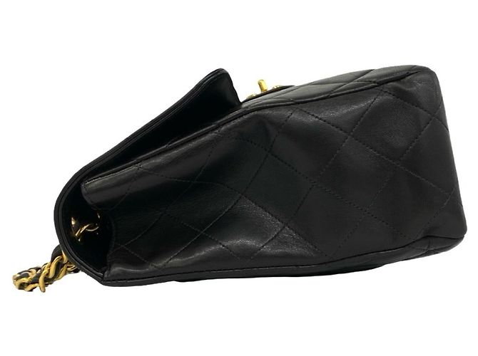 Timeless Borsa a tracolla Chanel Matelassé Coco Mark in pelle di agnello Nero - vista 5