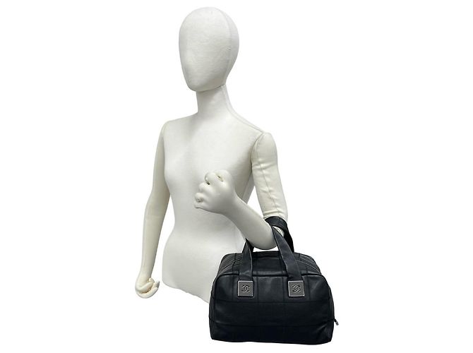 Borsa Chanel Chocolate Bar Caviar Nero - vista 2
