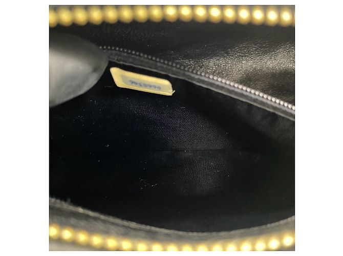 Borsa a tracolla Chanel Matelassé Coco Mark Nero - vista 10