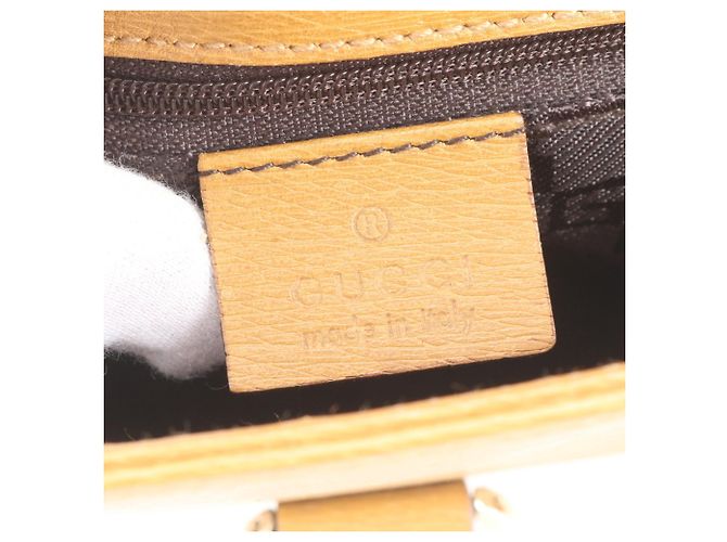 Borsa a tracolla Gucci in pelle marrone con catena - vista 9