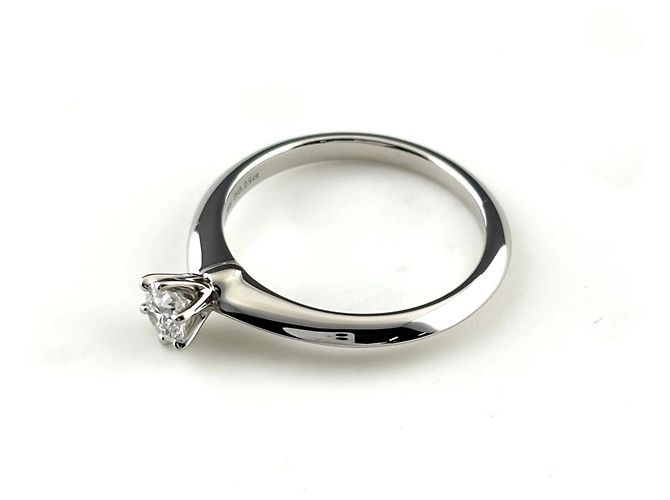Autre Marque Tiffany & Co. Diamant-Solitärring aus Platin - Ansicht 3