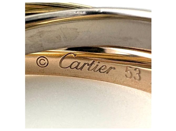 Anello Cartier Trinity in oro bianco rosa e giallo - vista 6