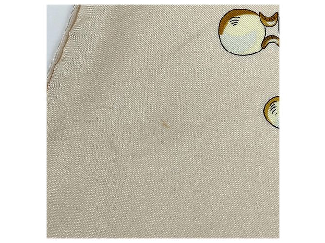 Hermès Foulard Hermes Carre 90 Tournez Manege Multicolore Beige - vista 5