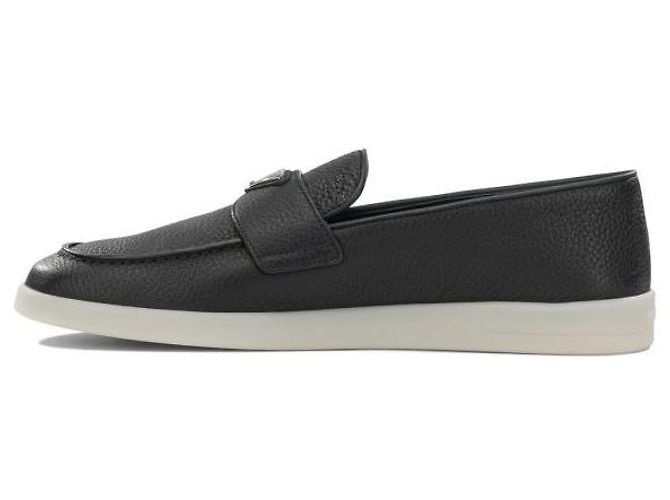 Prada Mocassino in pelle con logo triangolare Nero - vista 5