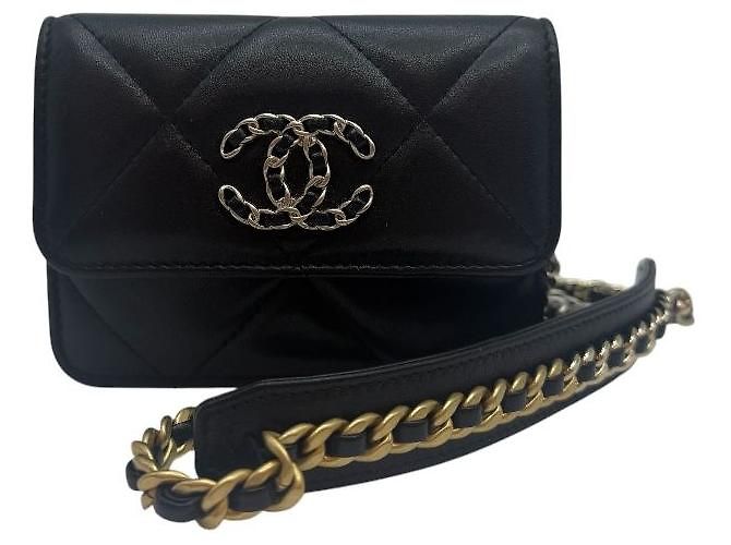 Chanel 19 Chanel Borsa Mini Crossbody WOC con Catena Nera Nero - vista 2