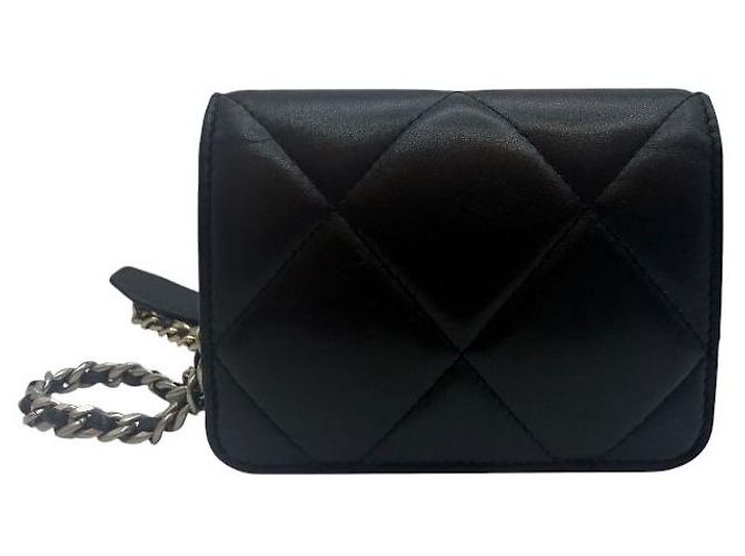 Chanel 19 Chanel Borsa Mini Crossbody WOC con Catena Nera Nero - vista 4