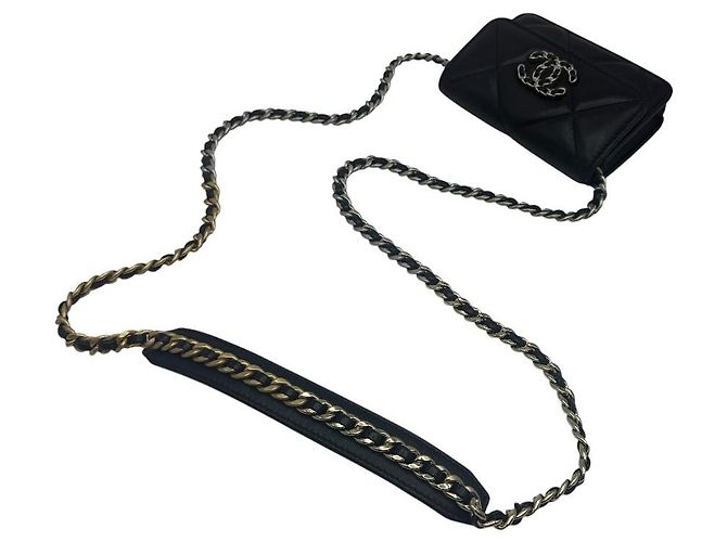 Chanel 19 Chanel Borsa Mini Crossbody WOC con Catena Nera Nero - vista 6