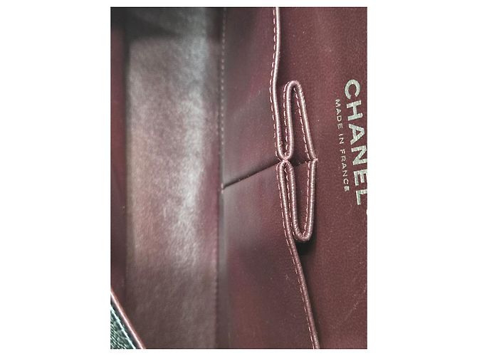 Chanel Serie di borse a tracolla Medium Silver in pelle caviar classica Nero - vista 8