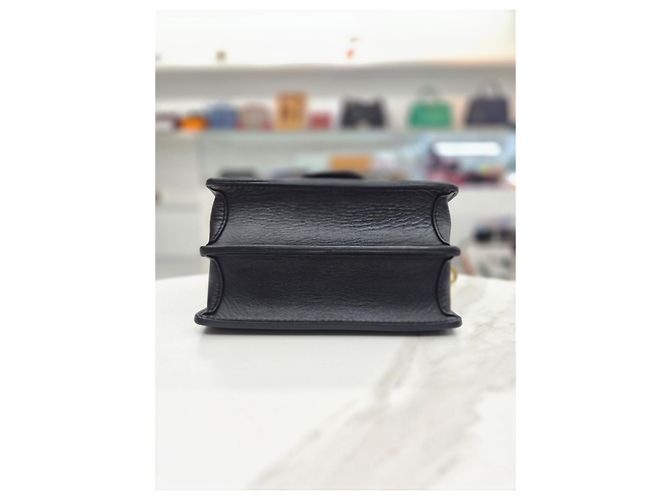 Louis Vuitton Borsa a tracolla e crossbody Mini Dolphin in pelle Epi nera Nero - vista 15