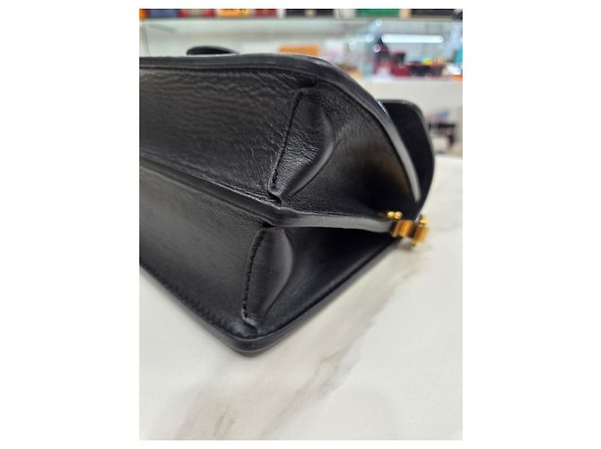 Louis Vuitton Borsa a tracolla e crossbody Mini Dolphin in pelle Epi nera Nero - vista 18