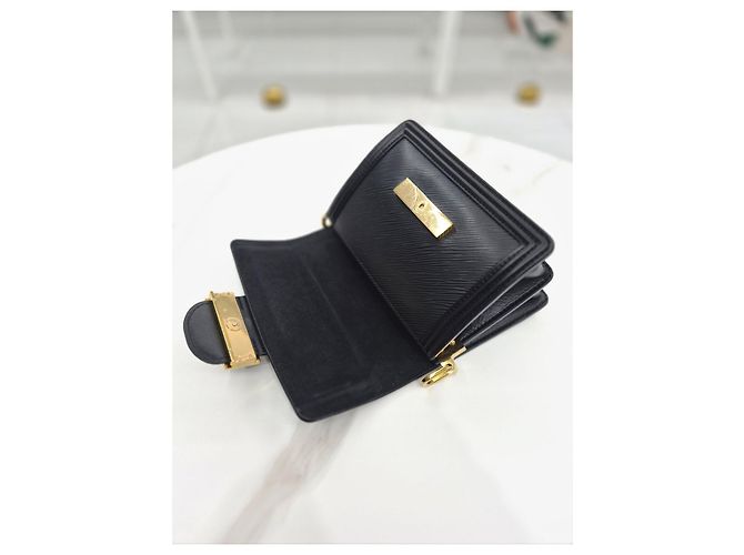 Louis Vuitton Borsa a tracolla e crossbody Mini Dolphin in pelle Epi nera Nero - vista 21