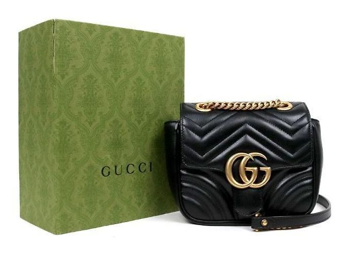 Gucci Mini Borsa a Tracolla Marmont Matelassé Nera - vista 5