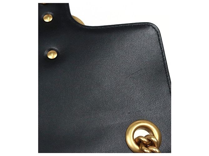 Gucci Mini Borsa a Tracolla Marmont Matelassé Nera - vista 8