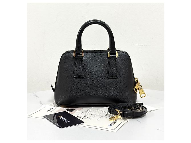 Prada Mini borsa tote a tracolla in Saffiano nera Nero - vista 5
