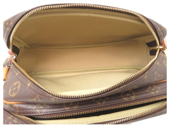 Borsa a tracolla Louis Vuitton Reporter PM Marrone - vista 6
