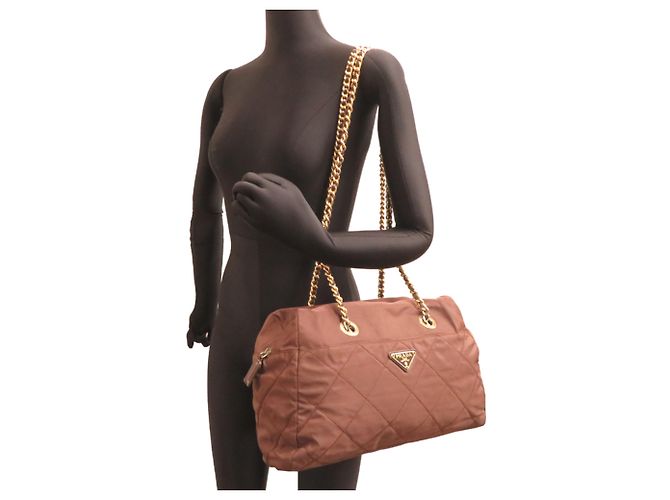 Bolso Tote Prada Acolchado con Cadena Castaño - vista 8