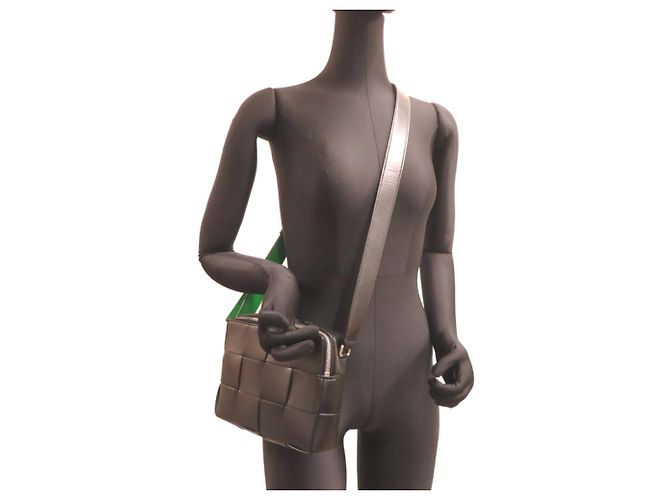 Borsa a tracolla Bottega Veneta Cassette Nero Verde - vista 8