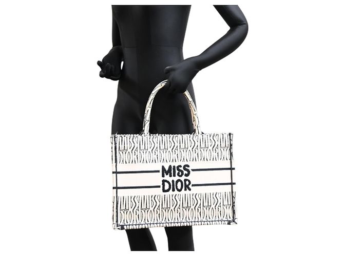 Borsa Book Tote Medium Christian Dior Nero Beige - vista 9