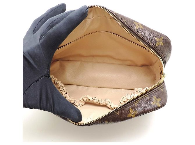 Louis Vuitton Trousse Toilette 23 Pouch (Discontinued) Brown - view 5