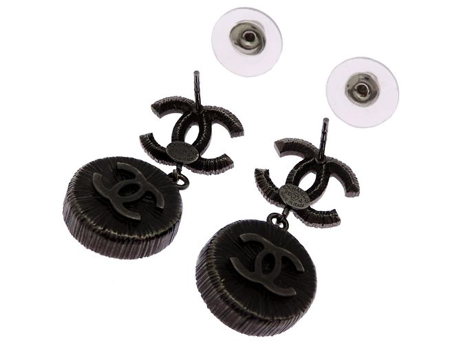 Pendientes de botón Chanel para mujer con strass Coco Mark - vista 4