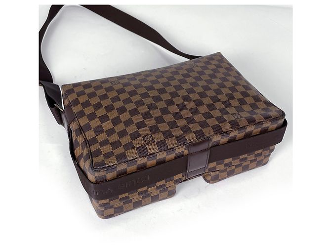 Louis Vuitton Broadway Schultertasche Braun - Ansicht 2