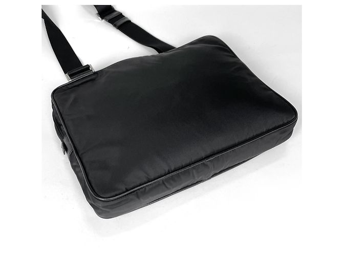 Borsa a tracolla Prada in nylon nero e pelle - vista 2