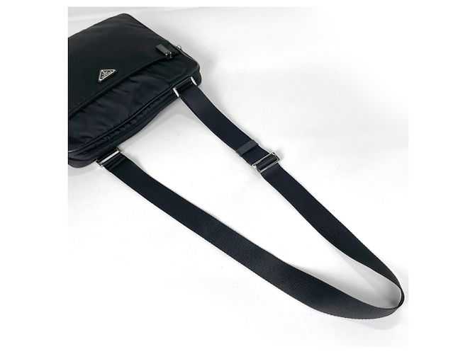 Borsa a tracolla Prada in nylon nero e pelle - vista 5