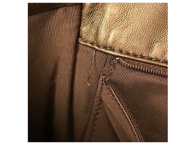 Borsa a tracolla Chanel in pelle bronzo - vista 7