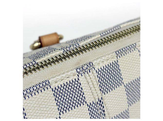 Borsa Tote Louis Vuitton Totally MM Bianco - vista 5
