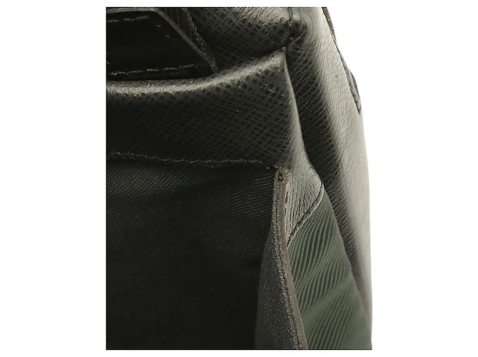 Sac à épaule Louis Vuitton Taiga Sayan Noir Gris - vue 10