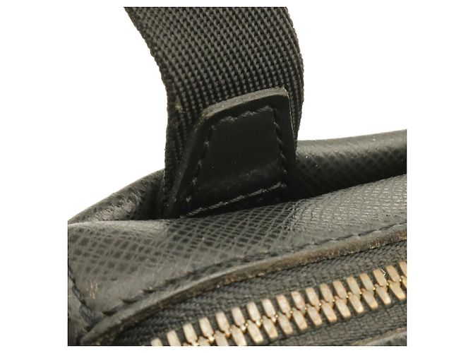 Sac à épaule Louis Vuitton Taiga Sayan Noir Gris - vue 6