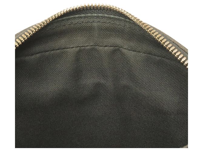 Sac à épaule Louis Vuitton Taiga Sayan Noir Gris - vue 9