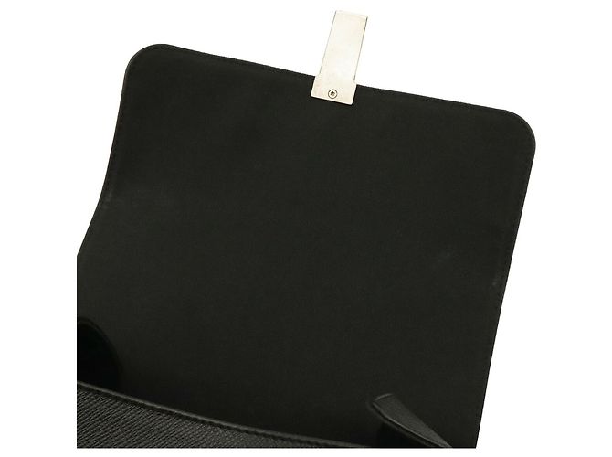 Borsa a tracolla Louis Vuitton Taiga Yaranga Nero Grigio - vista 8