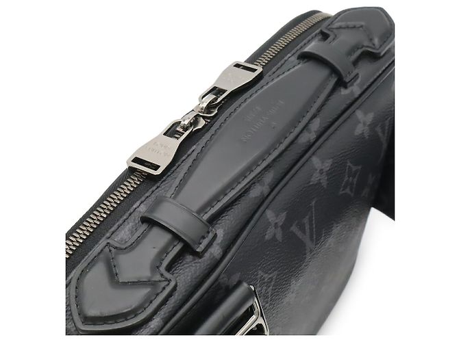 Riñonera Louis Vuitton Monogram Eclipse Castaño Negro Monograma - vista 7