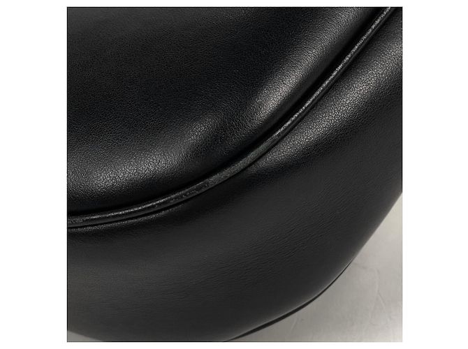 Céline Bolsa de Ombro Celine Medium AVA Triomphe Preto - vista 3