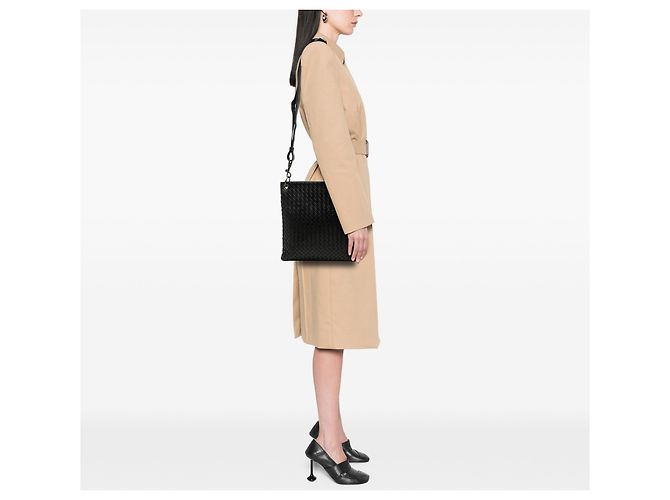 Bottega Veneta Sac bandoulière VN en cuir nappa intrecciato noir - vue 6