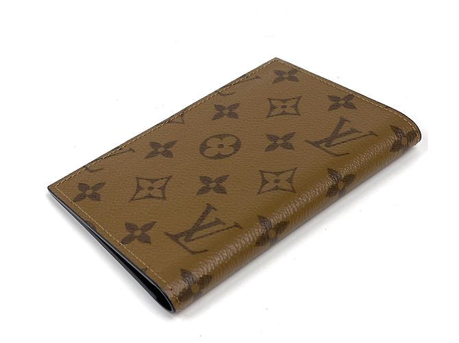 Louis Vuitton Tarjetero Monogram Reverse Marrón Castaño - vista 2
