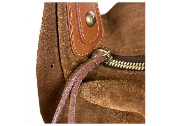 Borsa a tracolla Louis Vuitton Onata GM Cioccolato - vista 6