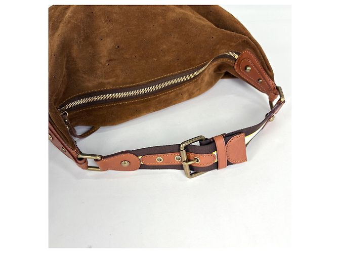 Borsa a tracolla Louis Vuitton Onata GM Cioccolato - vista 8