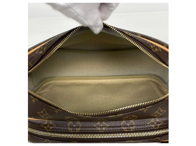 Borsa a tracolla Louis Vuitton Reporter PM Marrone - vista 7