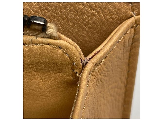 Chanel Handtasche aus beigem Leder - Ansicht 8